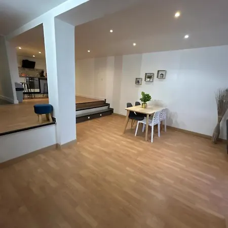 Gare Saint Charles Tgv 6 Personnes Apartamento Marselha